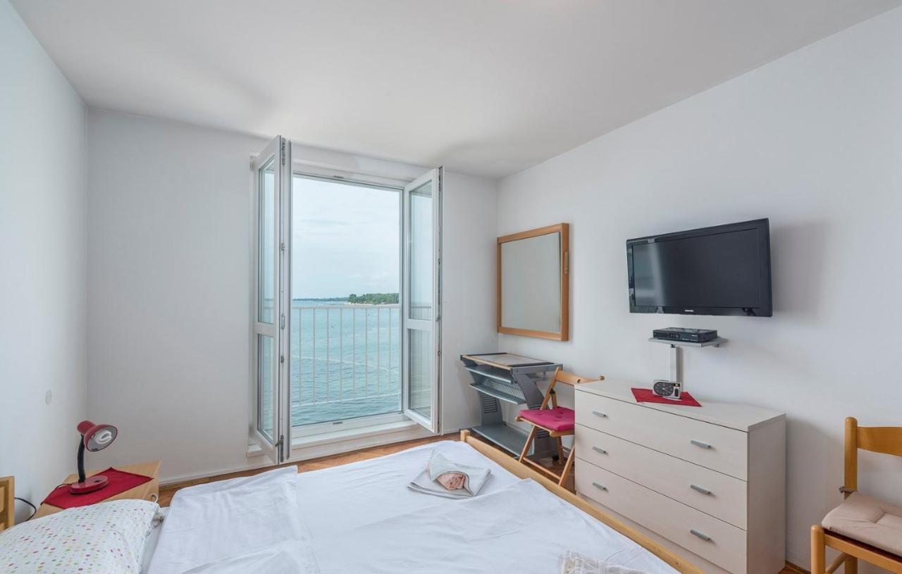 Peskera Apartments Tomicic Porec Bagian luar foto