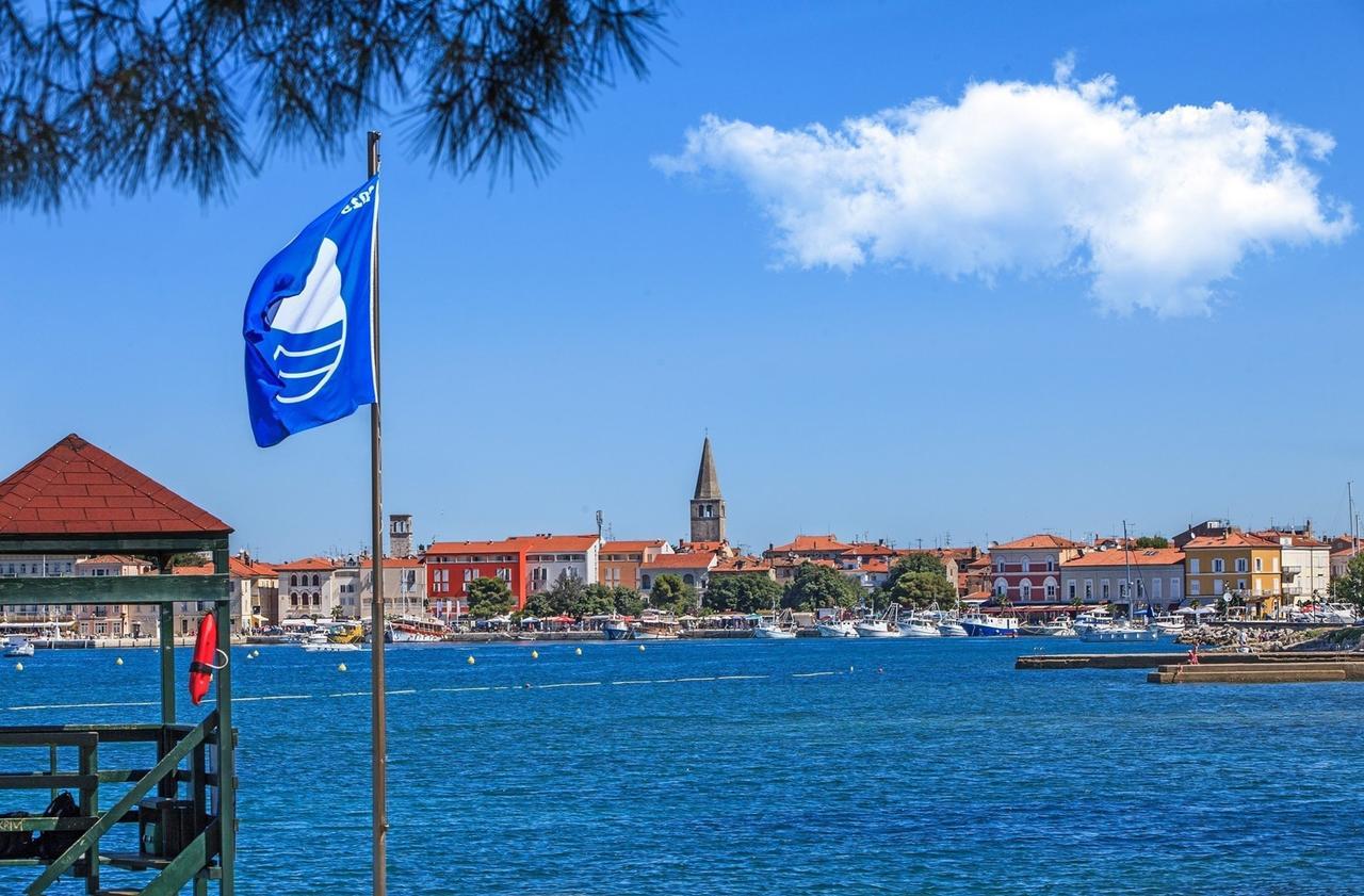 Peskera Apartments Tomicic Porec Bagian luar foto
